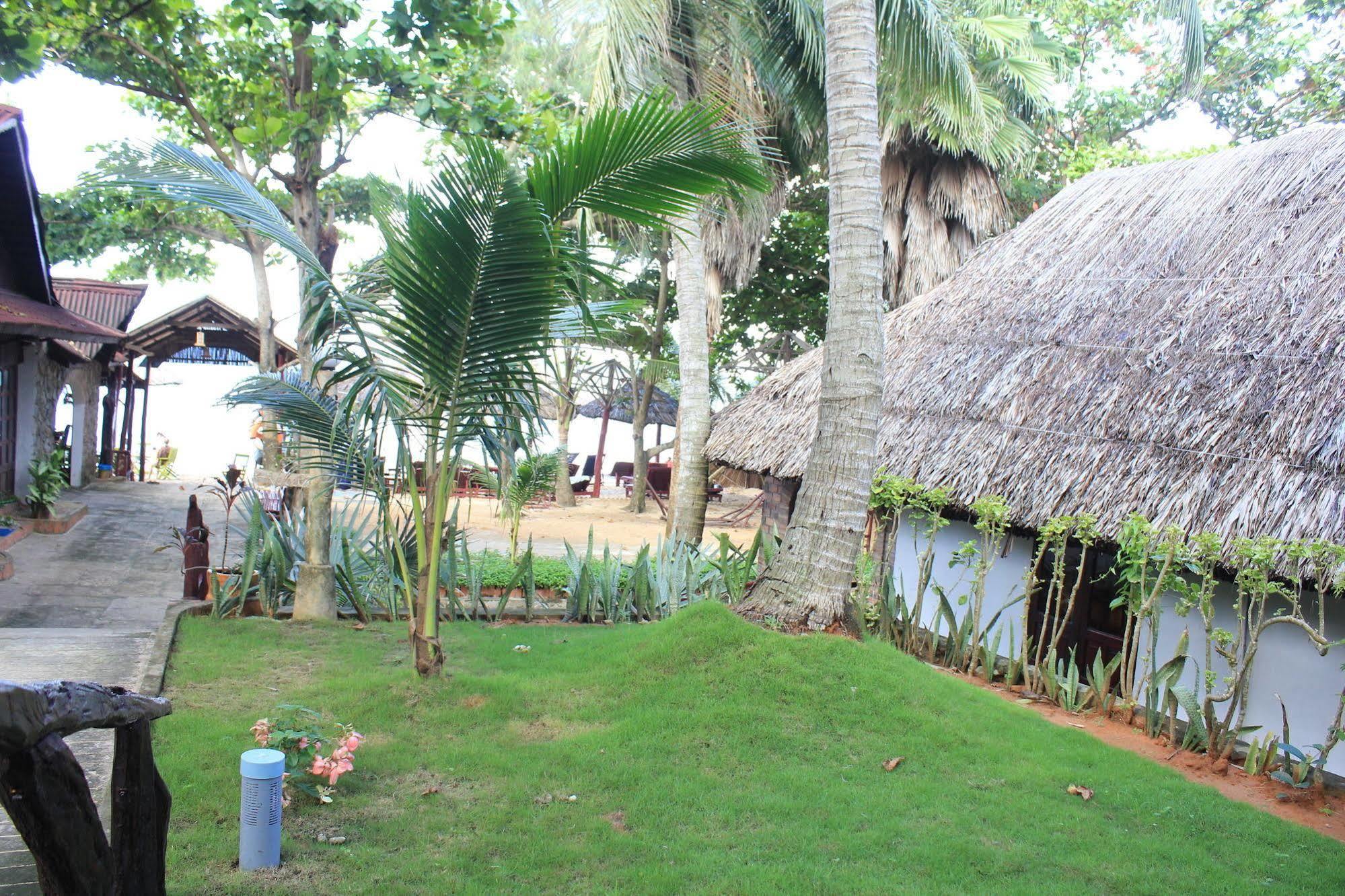 Lien Hiep Thanh Homestay & Beach Bar Phú Quốc Exterior foto